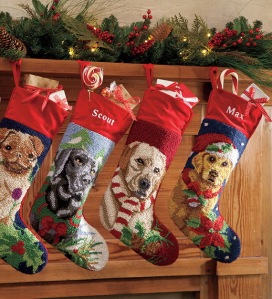 Hanging-Christmas-Stockings-for-Holidays_01